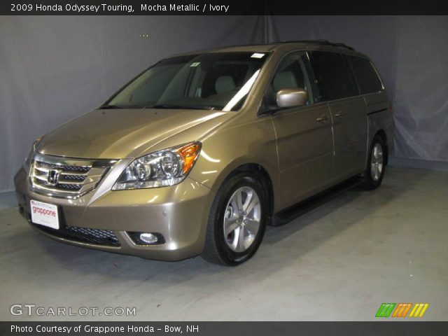 2009 Honda Odyssey Touring in Mocha Metallic