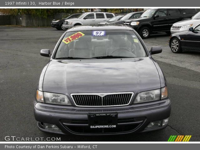 1997 Infiniti I 30 in Harbor Blue