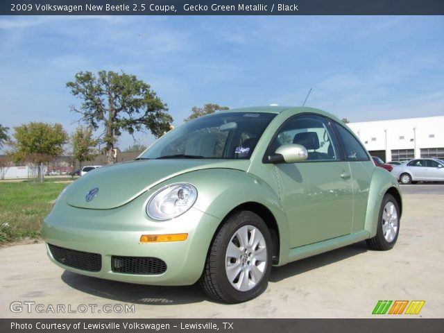 2009 Volkswagen Beetle Pink. Volkswagen Beetle 2009 Pink