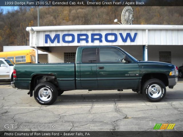 1999 Dodge Ram 1500 SLT Extended Cab 4x4 in Emerald Green Pearl