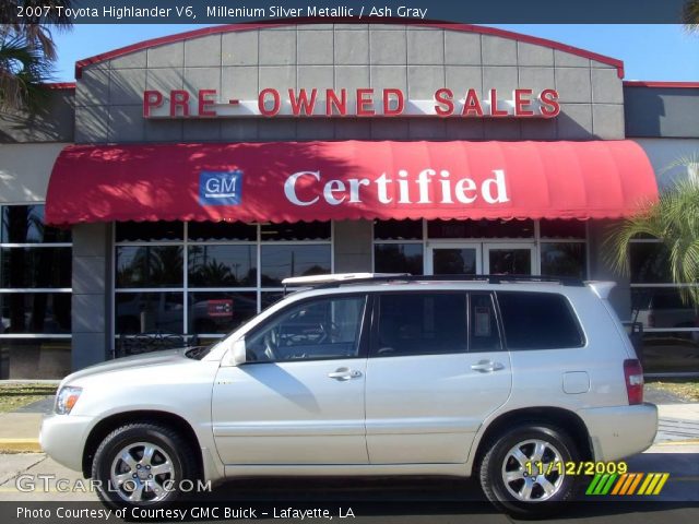2007 Toyota Highlander V6 in Millenium Silver Metallic