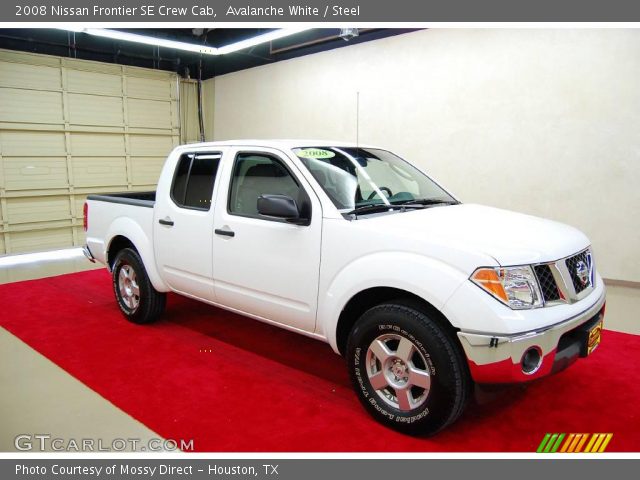 2008 Nissan Frontier SE Crew Cab in Avalanche White