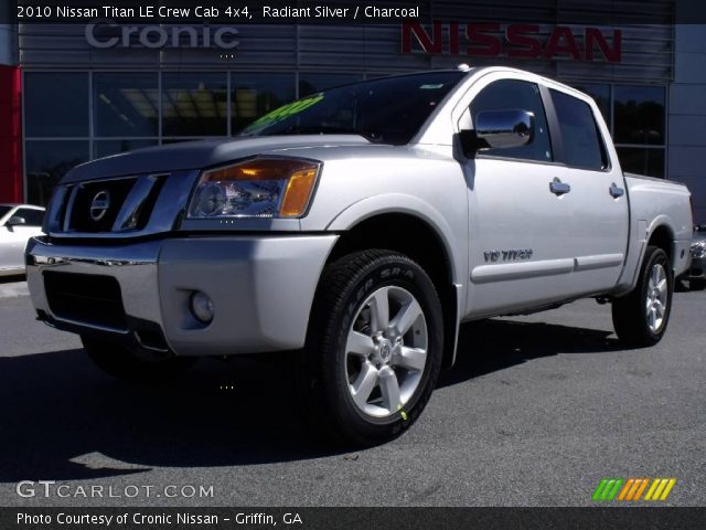2010 Nissan Titan LE Crew Cab 4x4 in Radiant Silver