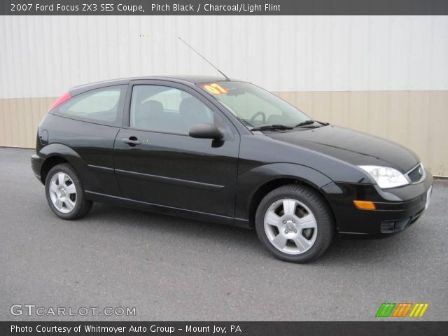 2007 Ford Focus ZX3 SES Coupe in Pitch Black