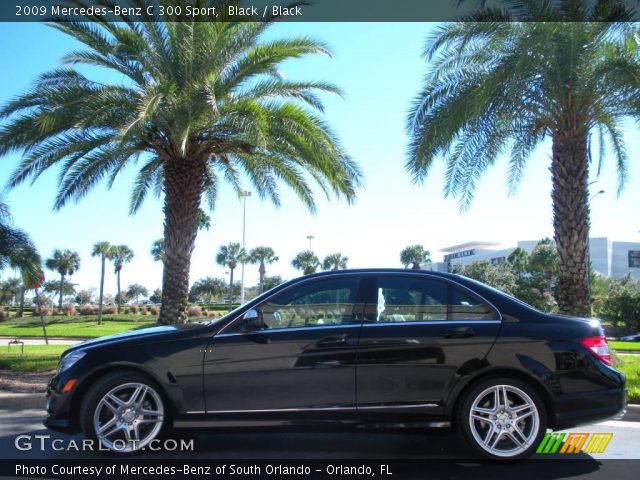 2009 Mercedes-Benz C 300 Sport in Black