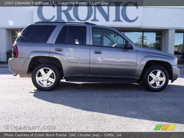 2007 Chevrolet TrailBlazer LT in Graystone Metallic