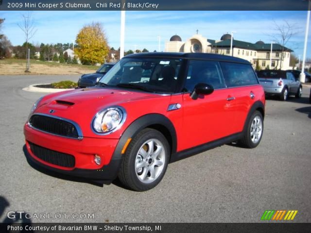 2009 Mini Cooper S Clubman in Chili Red