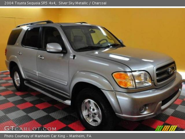 2004 Toyota Sequoia SR5 4x4 in Silver Sky Metallic