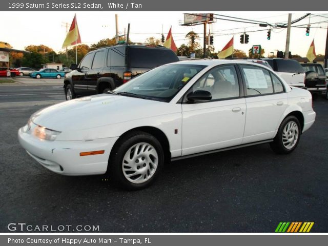 1999 Saturn S Series SL2 Sedan in White
