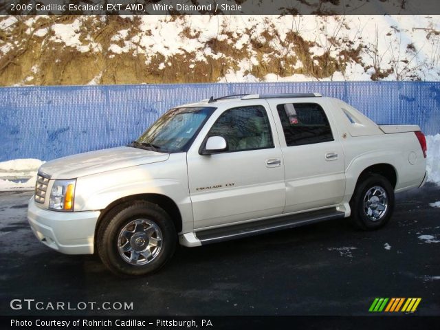 2006 Cadillac Escalade EXT AWD in White Diamond