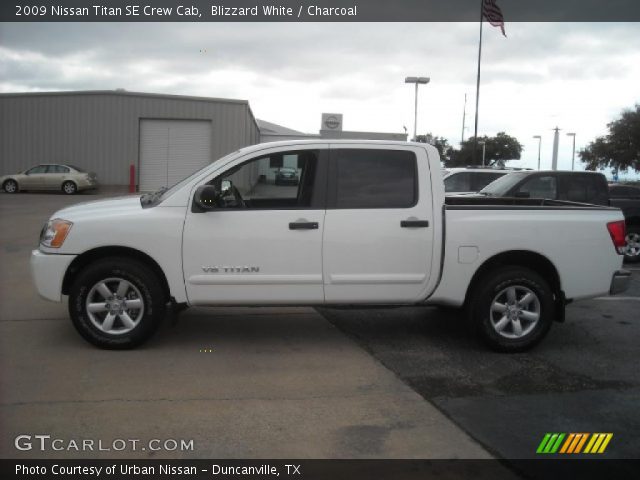 2009 Nissan Titan SE Crew Cab in Blizzard White