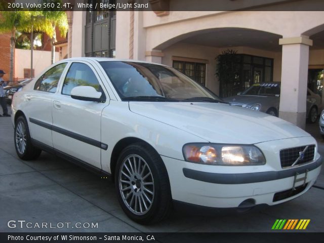 2001 Volvo S60 2.4T in White
