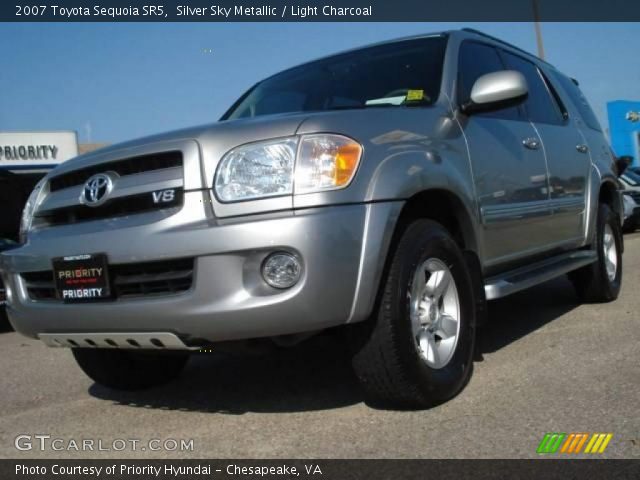 2007 Toyota Sequoia SR5 in Silver Sky Metallic