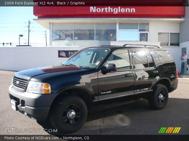 2004 Ford Explorer XLS 4x4 in Black