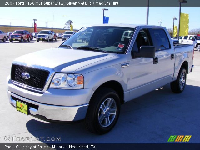 2007 Ford F150 XLT SuperCrew in Silver Metallic