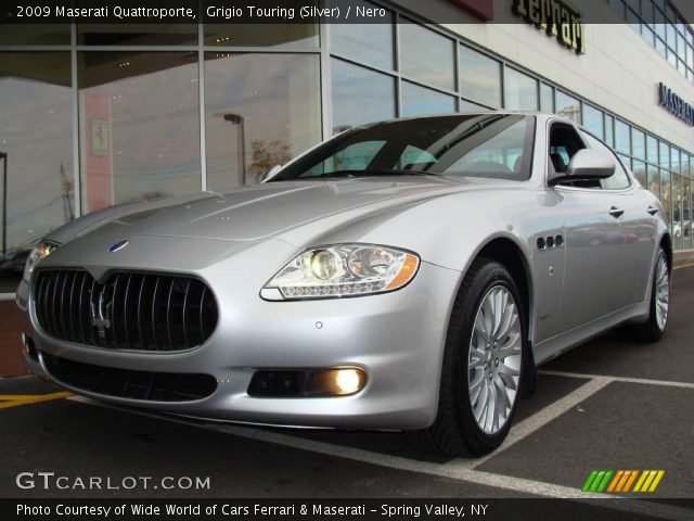2009 Maserati Quattroporte  in Grigio Touring (Silver)
