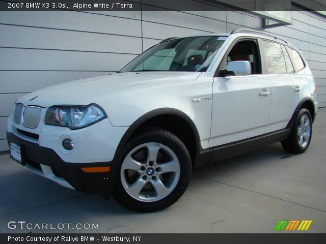 2007 BMW X3 3.0si in Alpine White