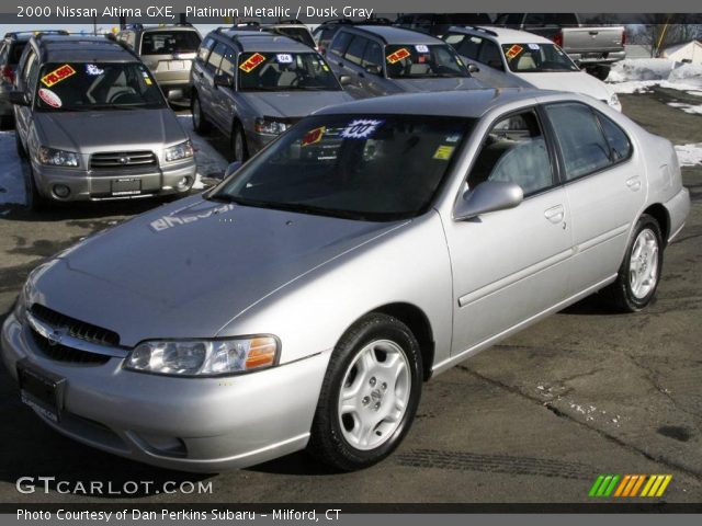2000 Nissan Altima GXE in Platinum Metallic