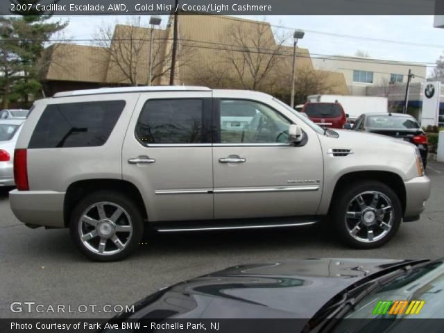 2007 Cadillac Escalade AWD in Gold Mist