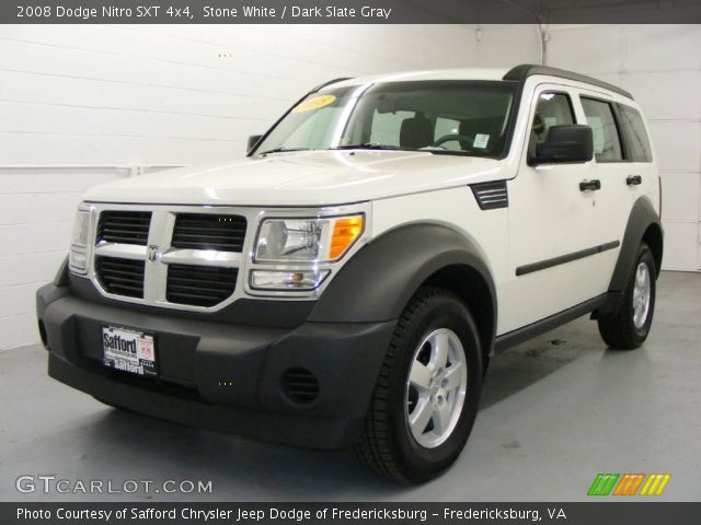 2008 Dodge Nitro SXT 4x4 in Stone White