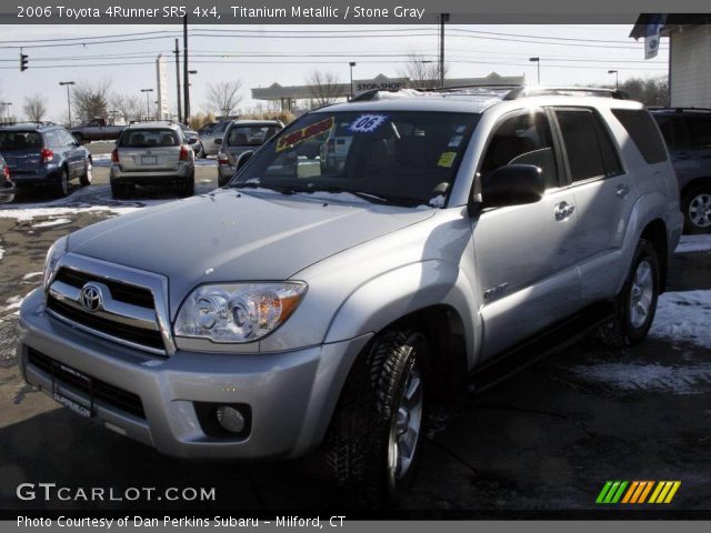 2006 Toyota 4Runner SR5 4x4 in Titanium Metallic