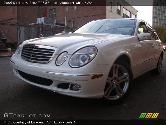 2006 Mercedes-Benz E 350 Sedan in Alabaster White