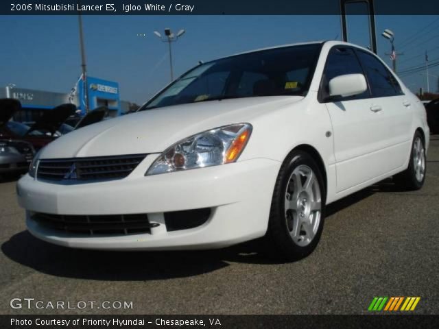 2006 Mitsubishi Lancer ES in Igloo White