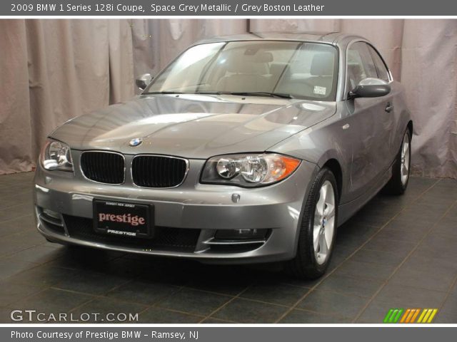 2009 BMW 1 Series 128i Coupe in Space Grey Metallic