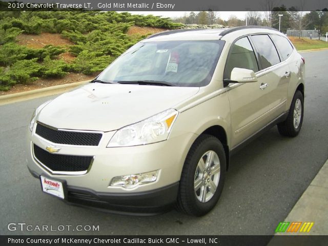 2010 Chevrolet Traverse LT in Gold Mist Metallic