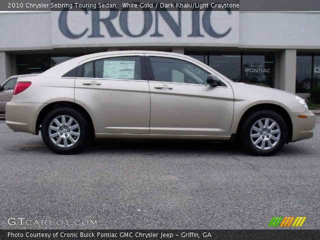 2010 Chrysler Sebring Touring Sedan in White Gold