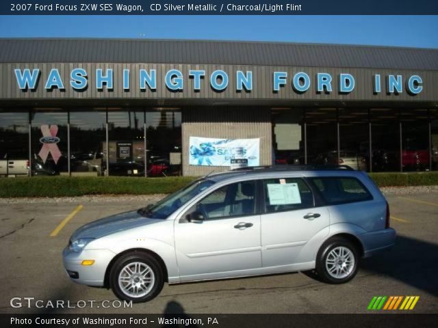 2007 Ford Focus ZXW SES Wagon in CD Silver Metallic