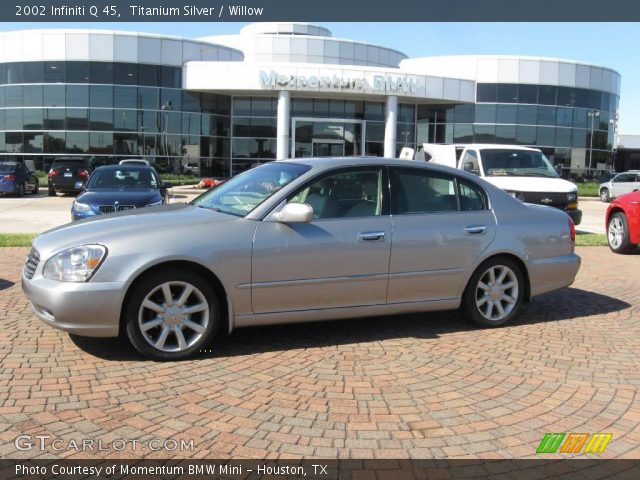 2002 Infiniti Q 45 in Titanium Silver