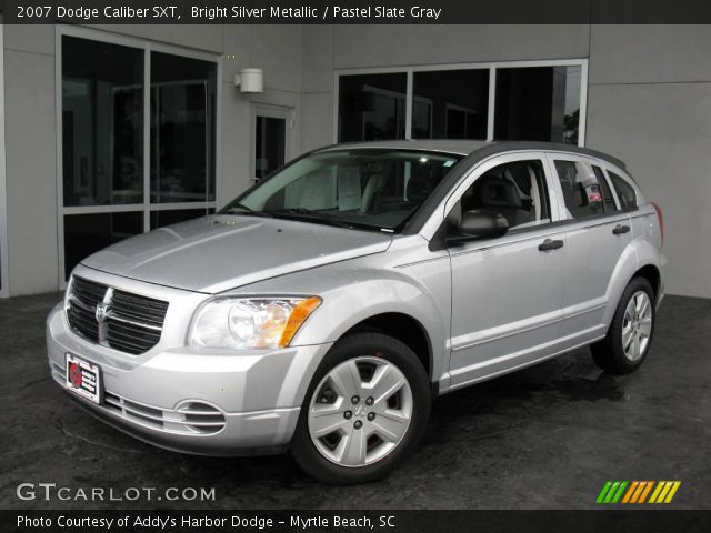 2007 Dodge Caliber SXT in Bright Silver Metallic
