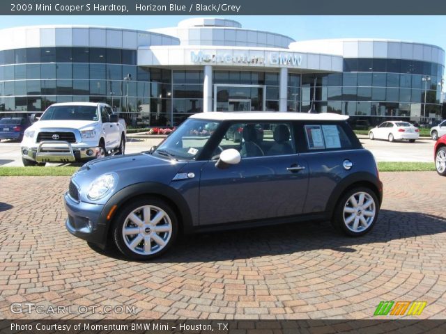 2009 Mini Cooper S Hardtop in Horizon Blue