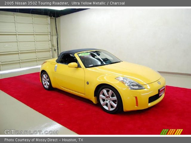2005 Nissan 350Z Touring Roadster in Ultra Yellow Metallic