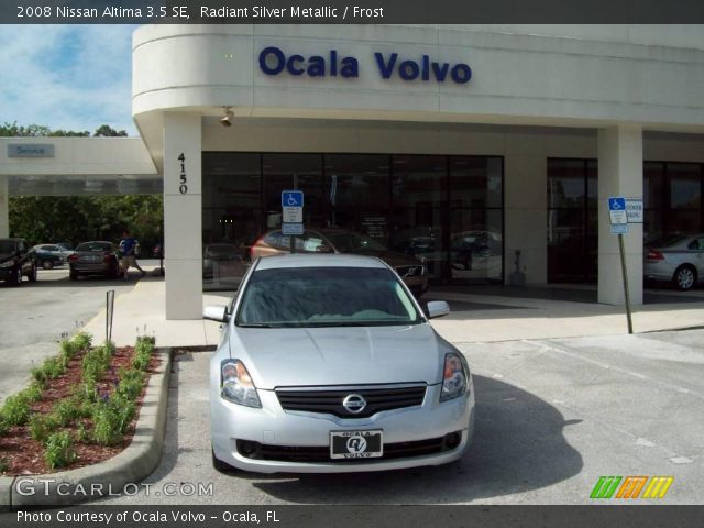 2008 Nissan Altima 3.5 SE in Radiant Silver Metallic