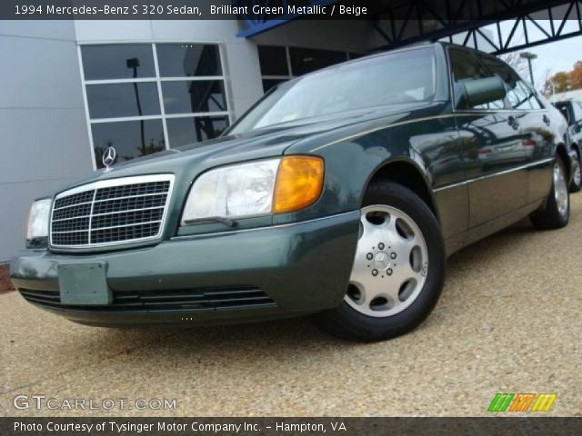 1994 Mercedes-Benz S 320 Sedan in Brilliant Green Metallic