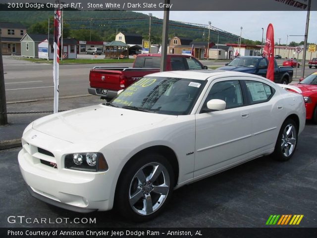 2010 Dodge Charger R/T in Stone White