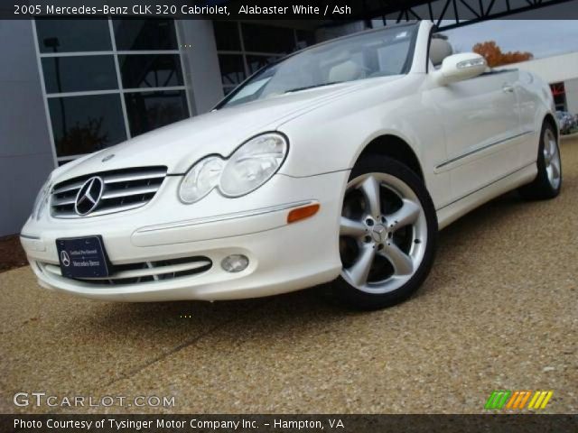 2005 Mercedes-Benz CLK 320 Cabriolet in Alabaster White