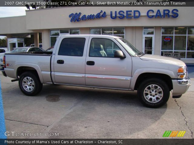 2007 GMC Sierra 1500 Classic Z71 Crew Cab 4x4 in Silver Birch Metallic