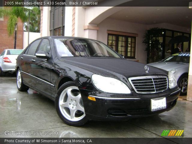 2005 Mercedes-Benz S 430 Sedan in Black