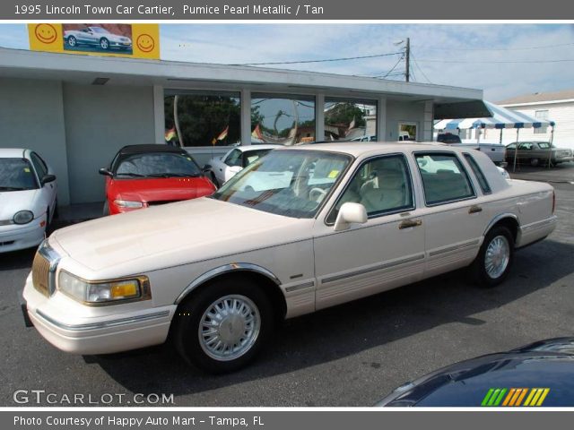 1995 Lincoln Town Car Cartier in Pumice Pearl Metallic