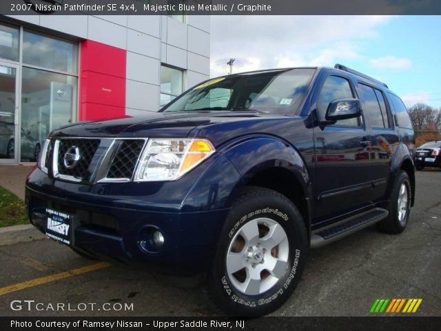 2007 Nissan Pathfinder SE 4x4 in Majestic Blue Metallic