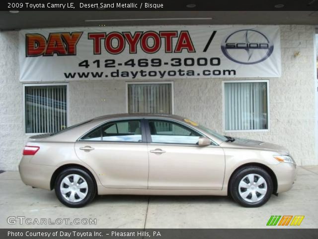 2009 Toyota Camry LE in Desert Sand Metallic