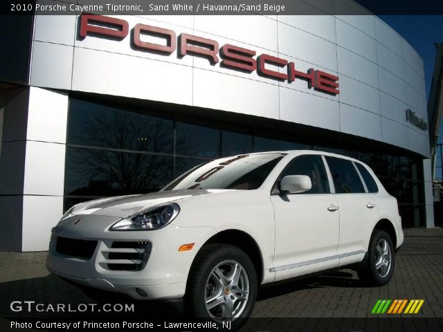 2010 Porsche Cayenne Tiptronic in Sand White
