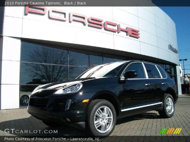 2010 Porsche Cayenne Tiptronic in Black