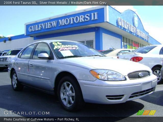 2006 Ford Taurus SEL in Silver Frost Metallic
