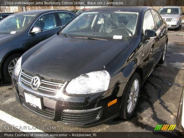 2009 Volkswagen Jetta Wolfsburg Edition Sedan in Black Uni