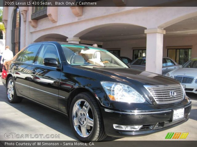 2005 Lexus LS 430 Sedan in Black Onyx