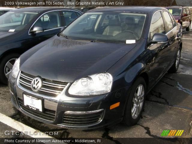 2009 Volkswagen Jetta TDI Sedan in Blue Graphite Metallic